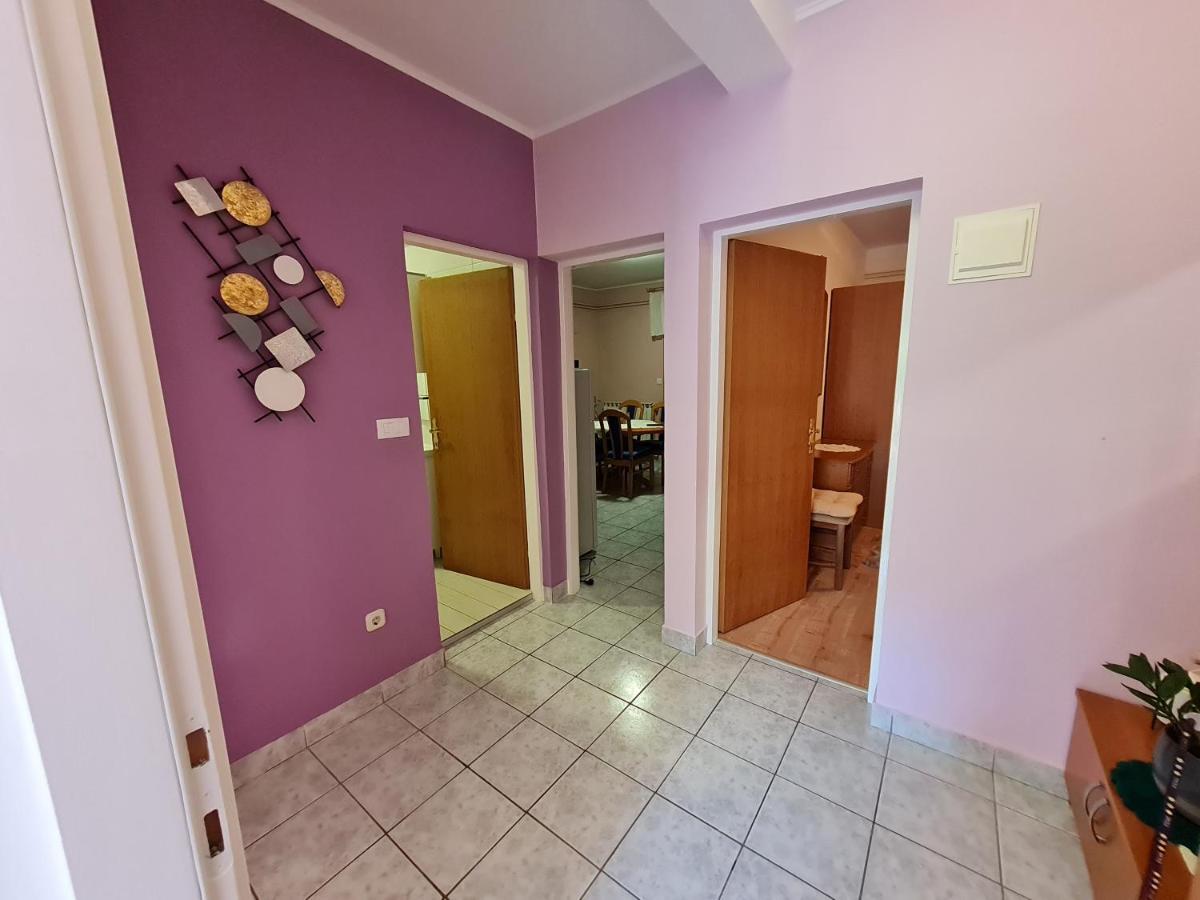 Apartments Nada Mundanije ภายนอก รูปภาพ