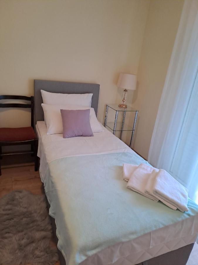 Apartments Nada Mundanije ภายนอก รูปภาพ